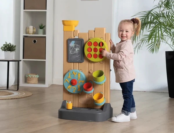 Cheap Activity Wall Di Con 6 Diverse Attivita Su Due Lati Casette Per Bambini