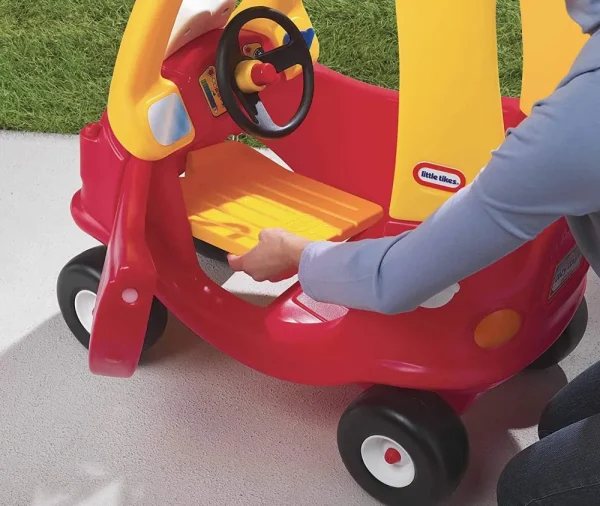 Outlet Auto Cozy Coupe Tricicli E Balance Bikes