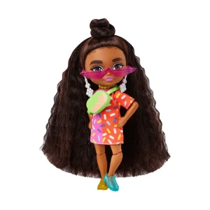 Clearance -Extra Minis Mini Bambola Articolata Con Vestito Rosa E Rosso, Pelliccia Viola E Morbidi Capelli Ricci, Giocattolo Per Bambini 3+ Anni, Hgp63 Fashion Dolls