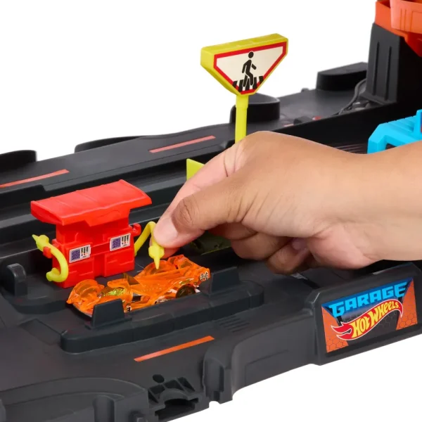 Fashion City Mega Garage Playset Con 2 Macchinine Die-Cast, Box Per Riporre Oltre 50 Macchinine Garage E Circuiti
