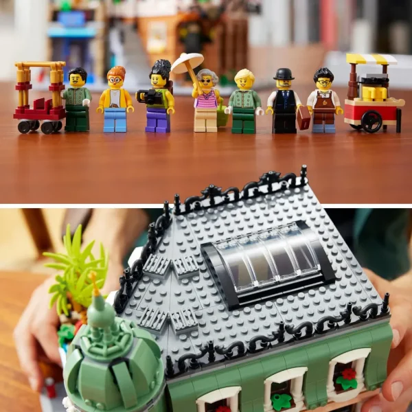 Fashion 10297 Boutique Hotel, Set Modellini Da Costruire Per Adulti, Edificio Modulare Da Collezione Con 7 Minifigure Mattoncini