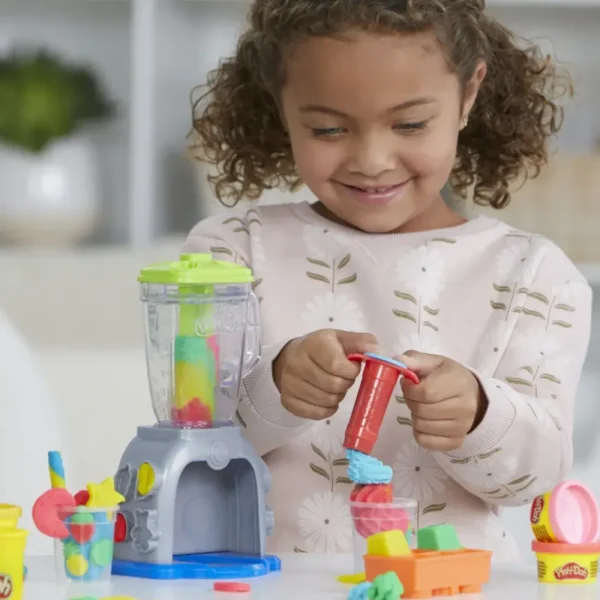 Hot , Playset Magici Frullati, Con Frullatore Giocattolo Plastilina E Pasta Modellabile