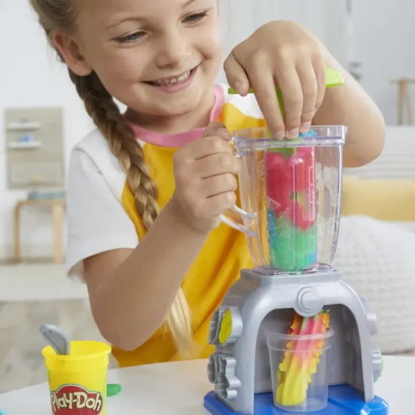 Hot , Playset Magici Frullati, Con Frullatore Giocattolo Plastilina E Pasta Modellabile